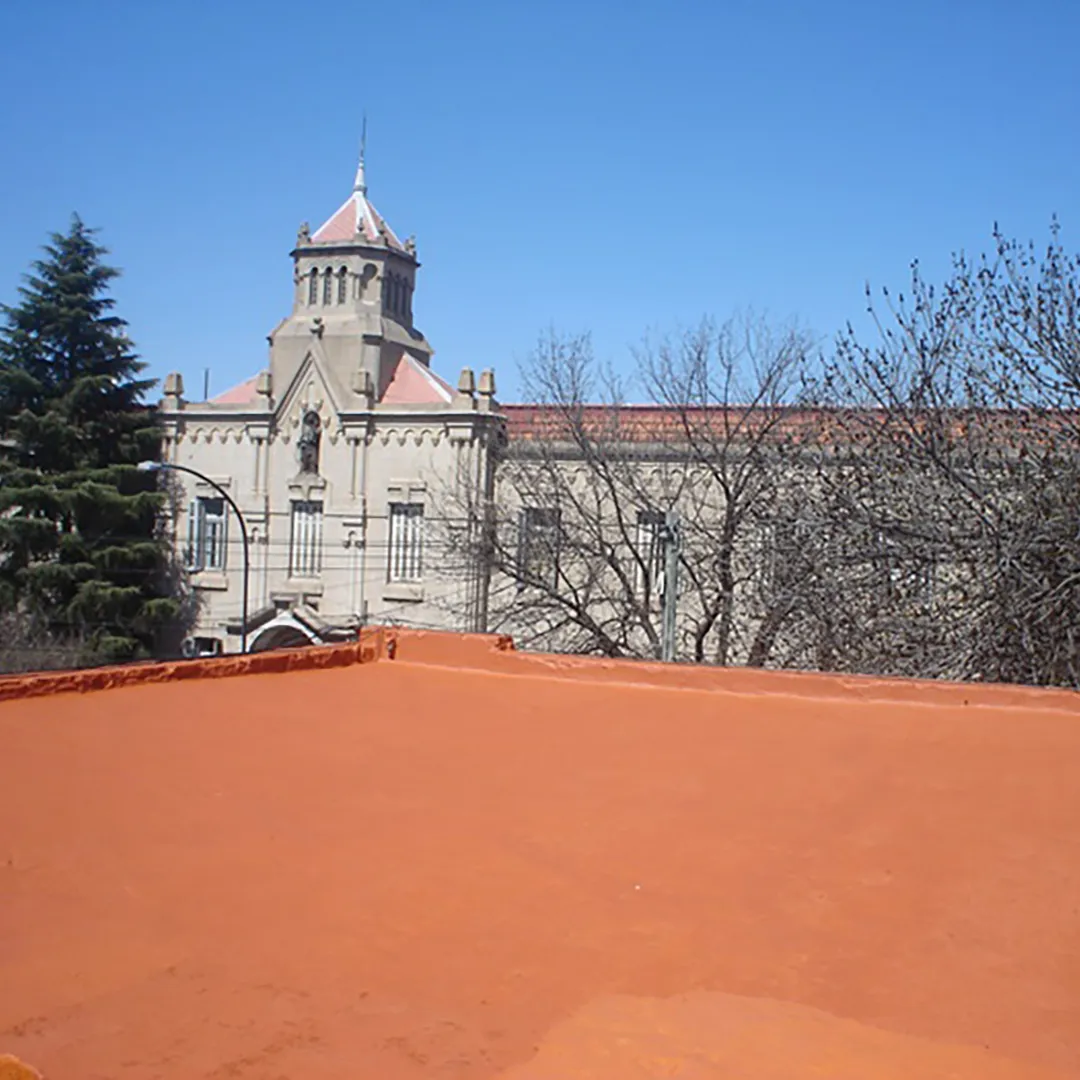 IMPERMEABILIZACION DE TERRAZA CON ASFALTO Y MEMBRANA TRANSITABLE